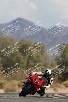 media/Oct-13-2025-Moto Forza (Mon) [[a66d839500]]/2-A Group/Session 4 Turn 7/